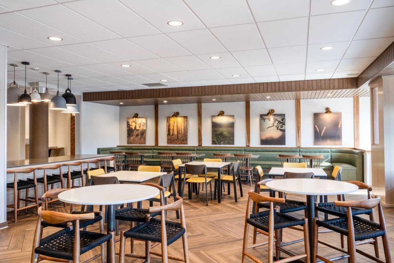 Fairfield Inn & Suites Minneapolis North Brooklyn Center Buitenkant foto