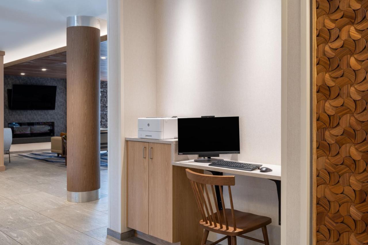 Fairfield Inn & Suites Minneapolis North Brooklyn Center Buitenkant foto
