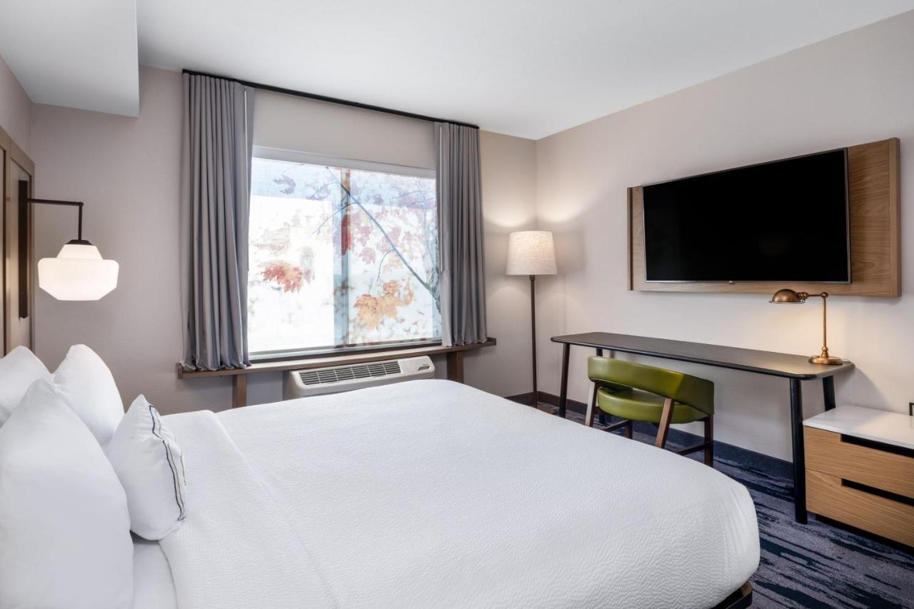 Fairfield Inn & Suites Minneapolis North Brooklyn Center Buitenkant foto