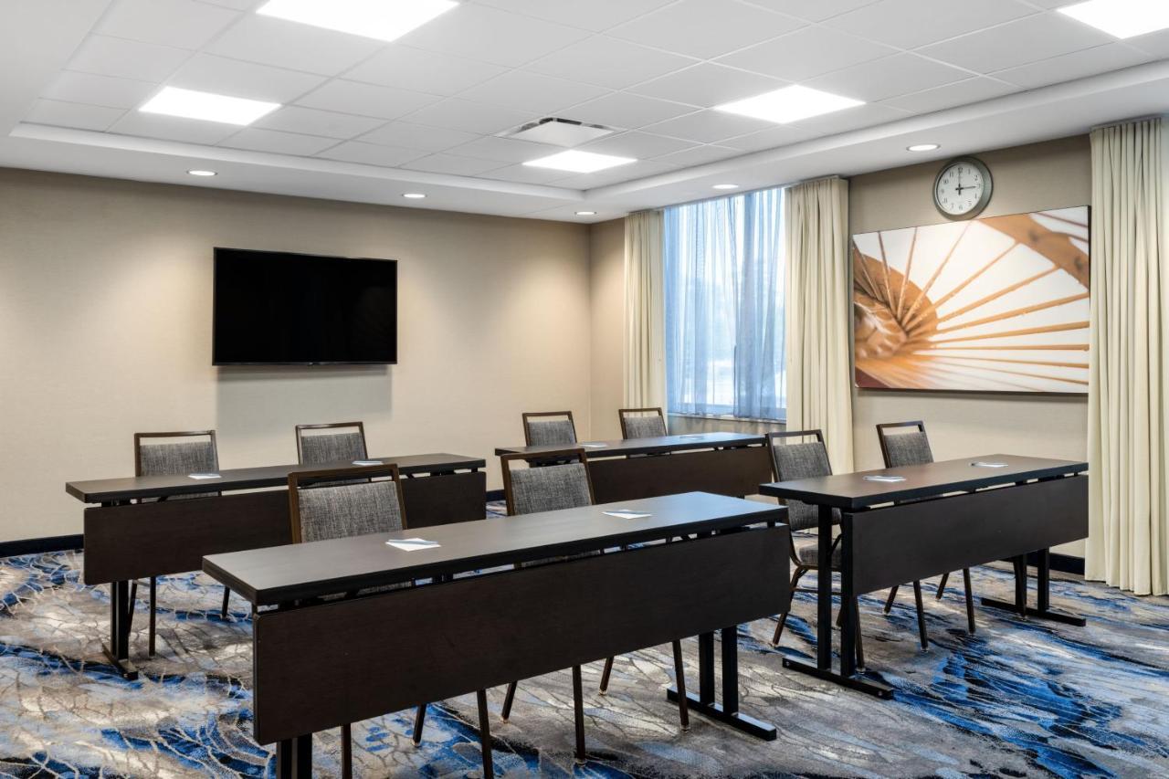 Fairfield Inn & Suites Minneapolis North Brooklyn Center Buitenkant foto