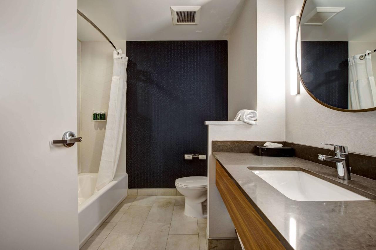 Fairfield Inn & Suites Minneapolis North Brooklyn Center Buitenkant foto
