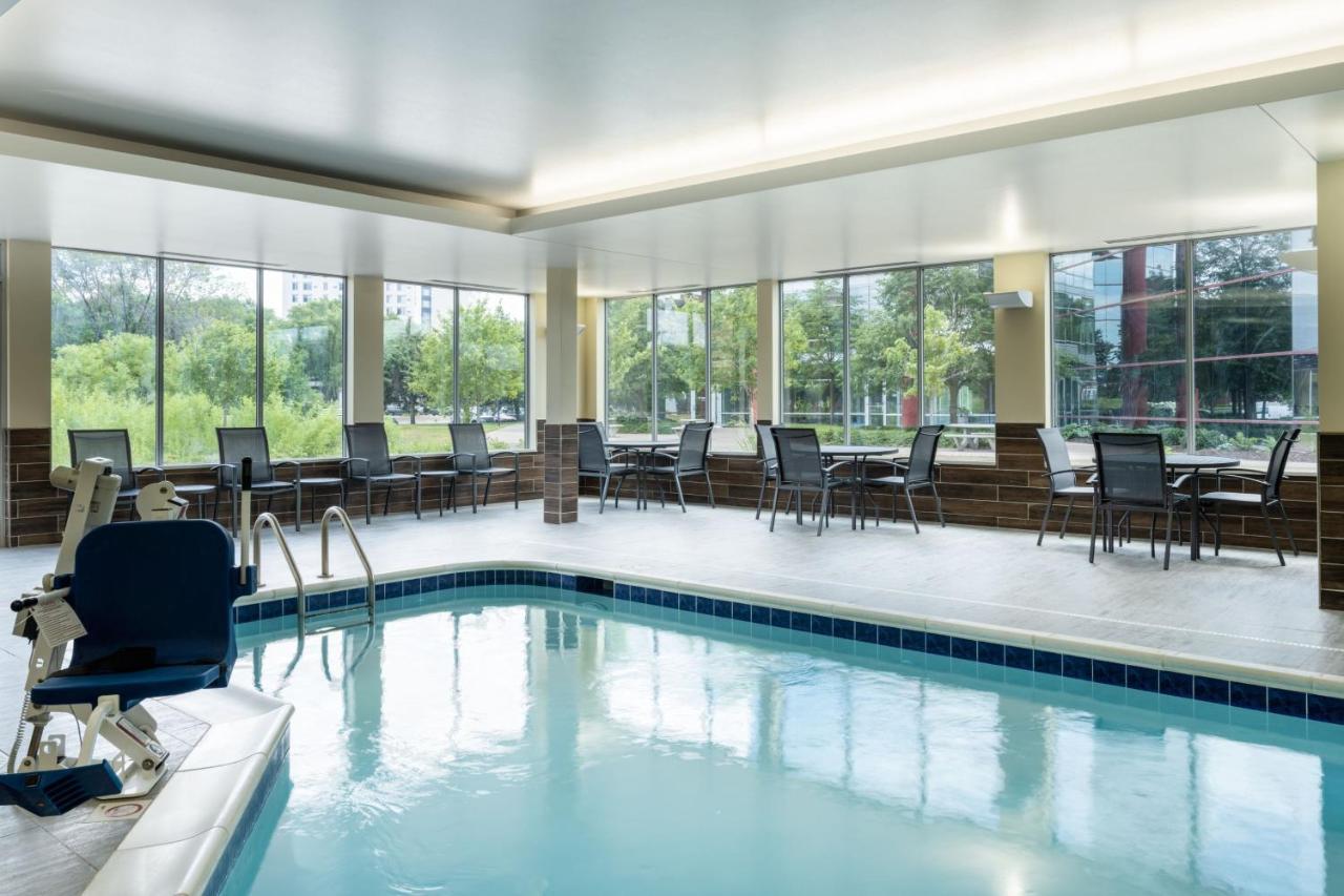 Fairfield Inn & Suites Minneapolis North Brooklyn Center Buitenkant foto